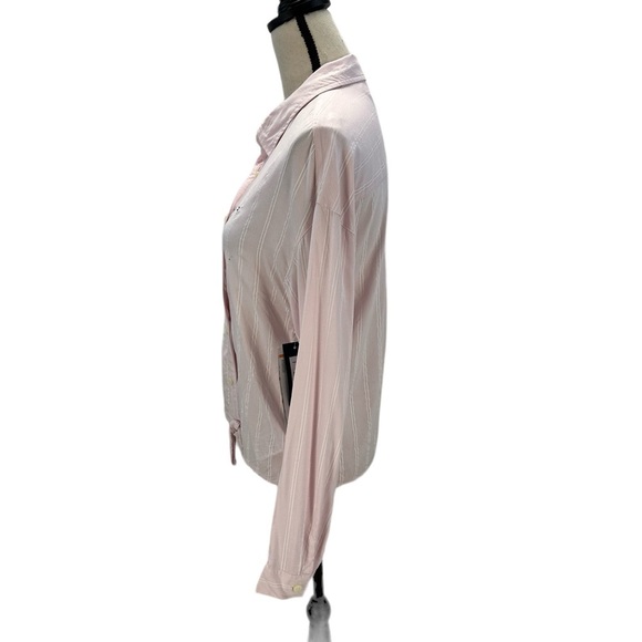 Tommy Hilfiger Long Sleeve Adaptive Magnet Closure Pinstripe Shirt - Pink - S/P - Picture 4 of 15